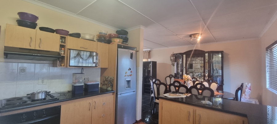 3 Bedroom Property for Sale in Rosedale Park Eastern Cape